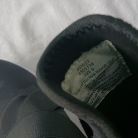 MTA Sport • Women's "Ashley" Memory Foam Camo Athletic Slip-On Sneakers - Picture 12 of 13